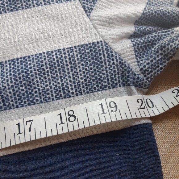 Pullover Hoodie - Picture 8 of 9